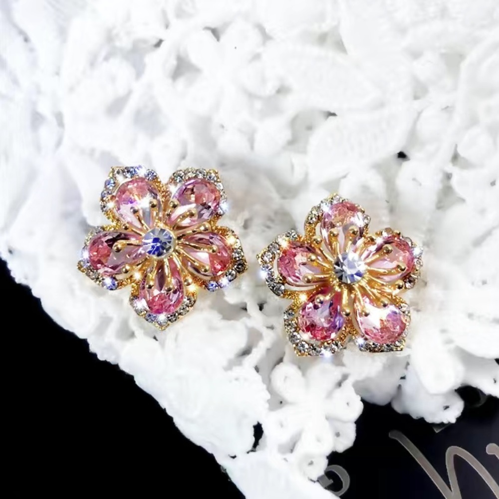 Elegant Sparkly Pink Sapphire Flower Earrings - Picture 3 of 4
